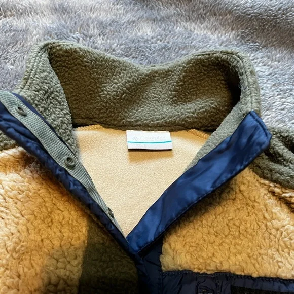 NWT Columbia Ladies' Half Snap Sherpa Fleece Pullover, Stone Green Beach - Picture 4 of 5